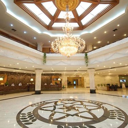 Hangzhou Crown Hotel Extérieur photo